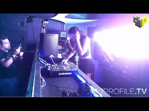 Videoset Karoline Charles @  The Chic Black Party :: 21 ago 2015