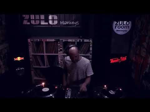 Javier Moreno (Zulo Room)