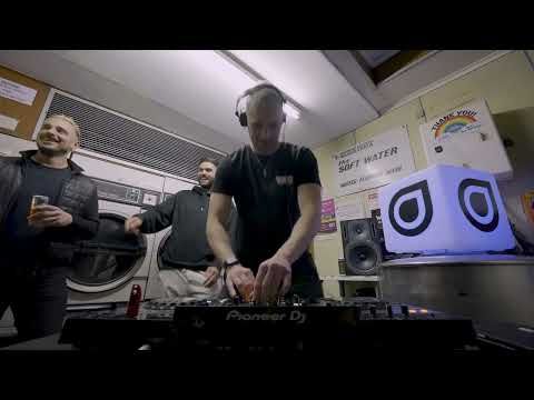 Farius Secret Set live from the Coin-Op Laundrette, London