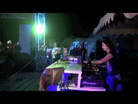 Videoset Fernanda Martins @ Bosco di Galú 2011 (Napoles/IT)