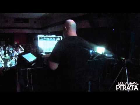 Luis Flores LIVE - CAP10100, Torino // #Genau