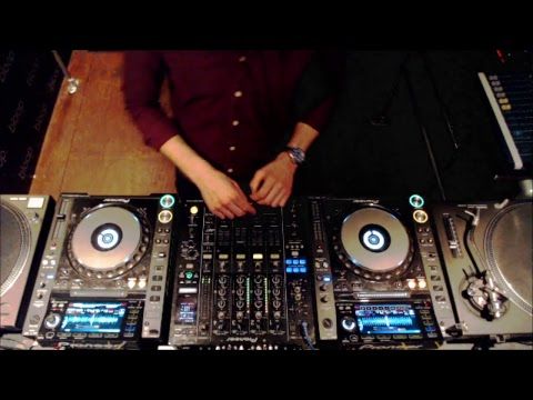 Feel It w/ Grida 8-10PM / UK Time.