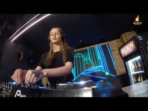 Xenia - Live @ Radio Intense 21.11.2018 // Techno Mix