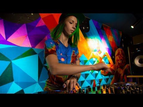 Miss Monique  - Live @ Radio Intense 09.08.2018 #Progressive