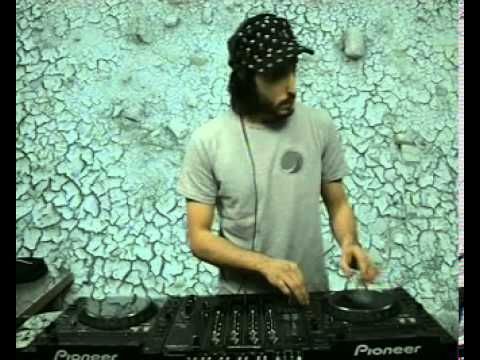 Meet Monday: Electrosoul System - RTS.FM.180411