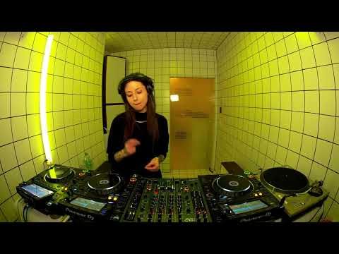 Chloe Lula | HÖR - Feb 1 / 2023