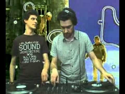 B-Voice vs Anrilov - RTS.FM.080409 (VJ Mix by Khz)