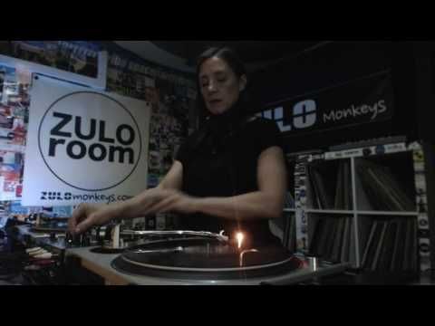 Pelacha (Zulo Room)