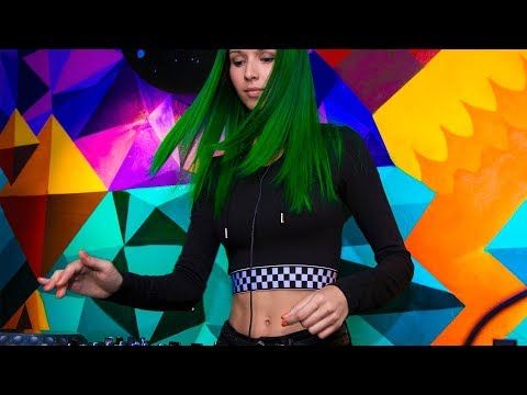 Miss Monique - Live @ Radio Intense 03.05.2018 // Progressive House, Techno Mix