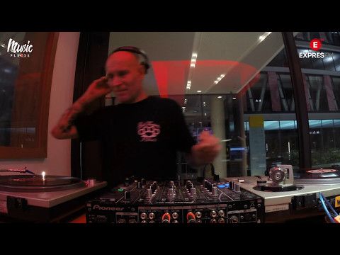 dj Tráva | Music Please