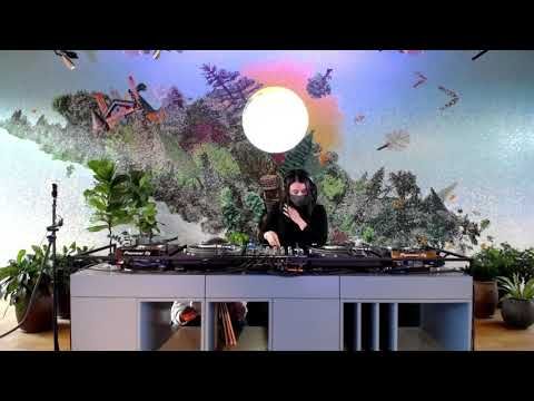 Sleepy G and Dj Freez @The Lot Radio 01-16-2021