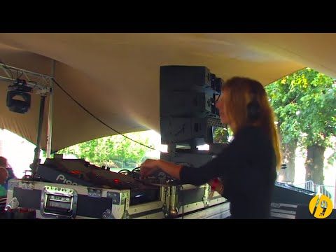 ALIENNA ● VREUGDEDANS 2015 /SLASH9.tv