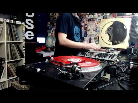 K-ISER (Zulo Room)
