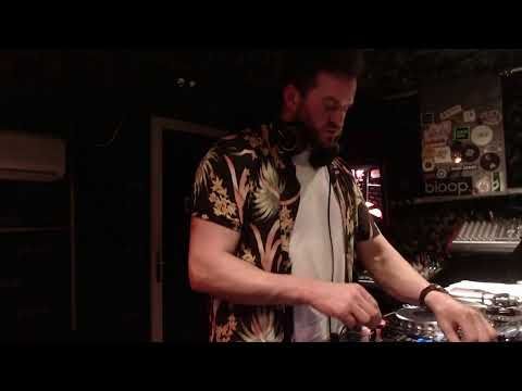 Cloud X w/ William Lake - 09.01.21