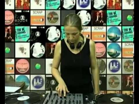21:00:00 - Helga - RTS.FM.150410