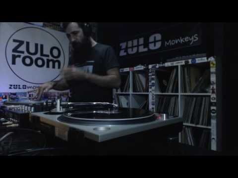 Hector Mad (Zulo Room)