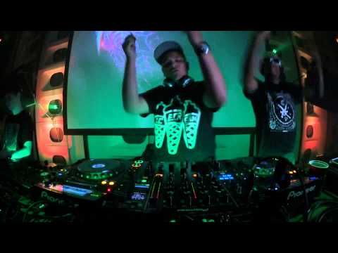 Hoodie @ Run The Trap, Worm, Rotterdam (22-05-2015)