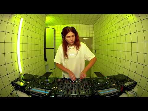 Laurel Halo | HÖR - Aug 21 / 2023