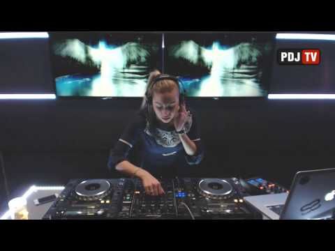 Live @ Radio Intense 25.12.2013 - Sonya (Playstation 018)