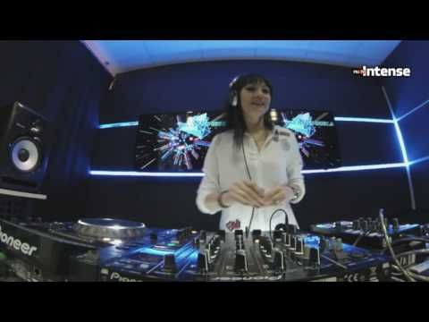 Francheska - Live @ Radio Intense 01.11.2016