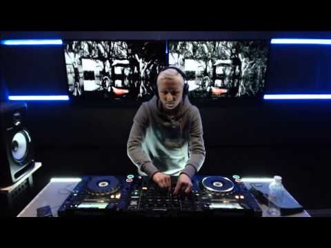 Anna Lee - Live @ Radio Intense 21.04.2015
