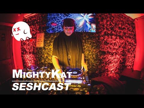 MightyKat House DJ Set at DVINA Modern Fare