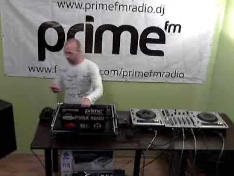 Piknik Music & Lillian live PrimeFm 2013 10 15