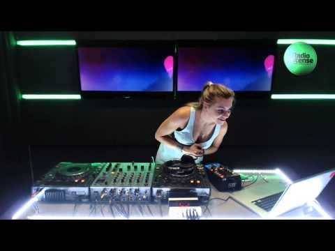 Live @ Radio Intense 25.07.2013 Sonya (Playstation 007)