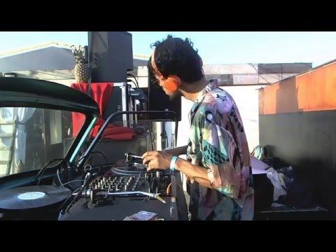 Elias Mazian @ Barre Tijden, Beachclub Indigo, Scheveningen (20-07-2013)