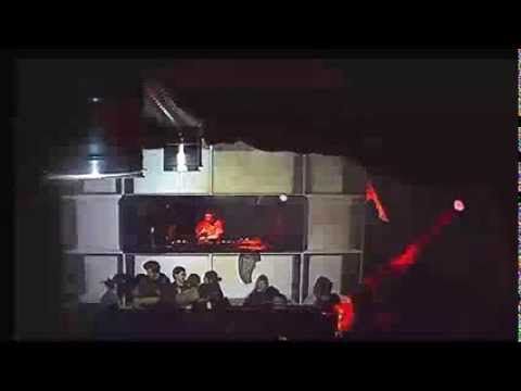 Luca Marano b2b Darius Syrossian - FIRE - borgo33.com