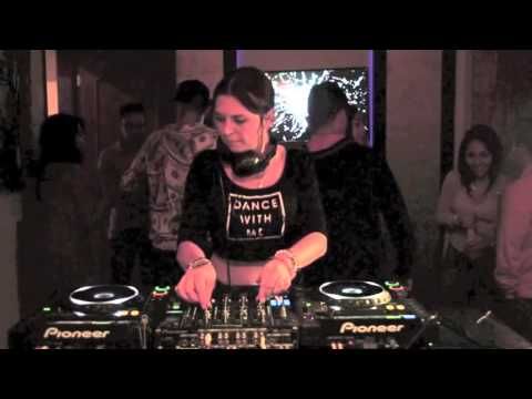 Aurora SOLOVEY @Illegal digits