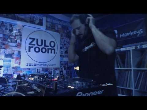 Alex Ferrer (Zulo Room)