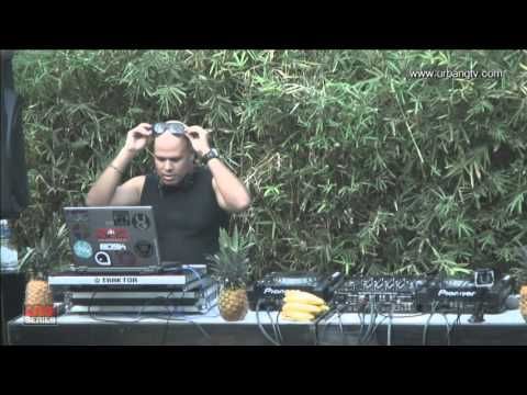 Ebell @ LiveSeries Vol 4  - Moustache