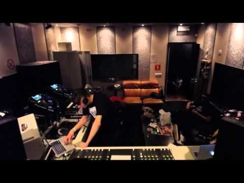 District Sound @ Shourai Sessions, Studio 80, Amsterdam (29-04-2014)