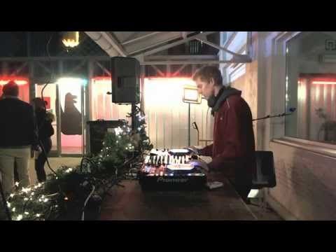 Charlie Fox @ Anti Matter Ends The Year Outdoor, Kavka, Antwerpen (18-12-2013)