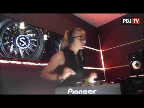 Sonya - Live @ Radio Intense 20.08.2014