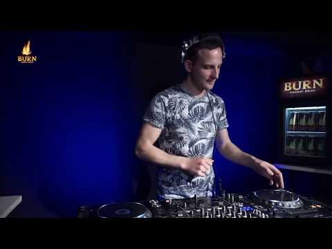 Alex Main - Live @ Radio Intense 17.04.2019 // House Music
