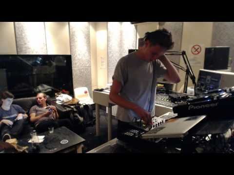D'A @ Shourai Sessions, Studio 80, Amsterdam (04-09-2013)
