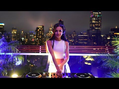 Korolova - LIVE @ Somewhere Nowhere, New York