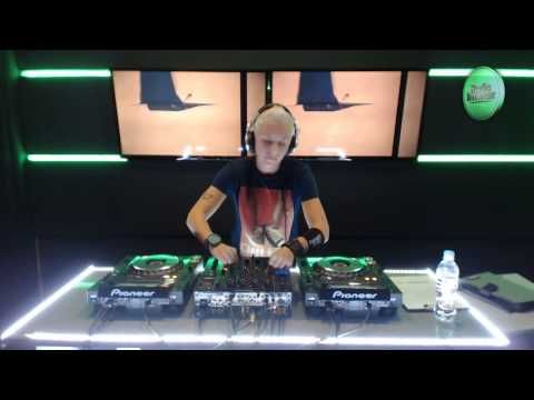 Live @ Radio Intense 11.09.2013 - Anna Lee
