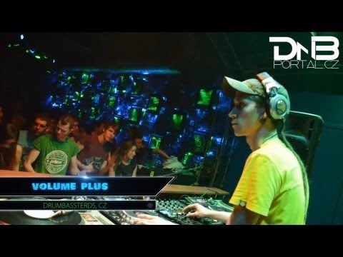 Volume Plus - Double Trouble [DnBportal.com]