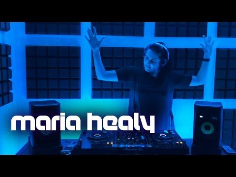 MARIA HEALY ▼ TRANSMISSION LIVE