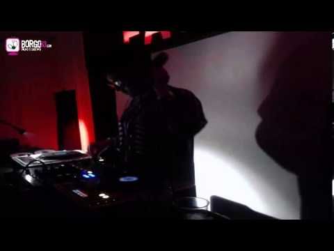 Costanza D Agata - L´Aperidisko - borgo33.com