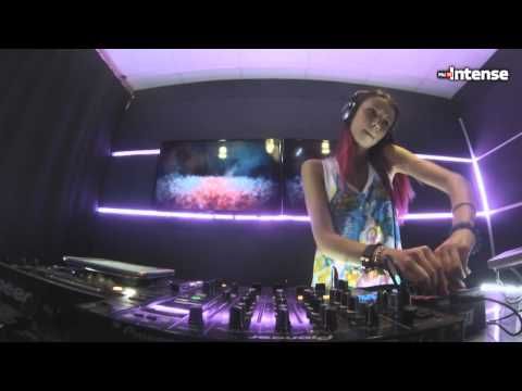 Miss Monique - Live @ Radio Intense 10.09.2014