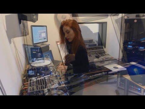 Tijana T in TweakFM (Abe Duque Records)
