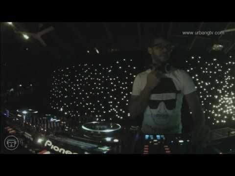Gash Demet @ Elements  - Cinema Café