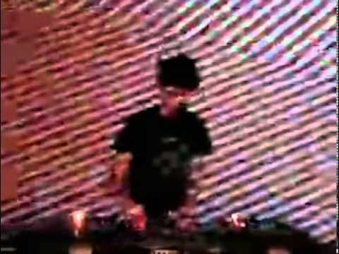 Peter Bernath, visuals by Thief - RTS.FM.220912