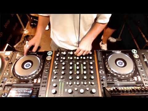 Bizarre Traxx - 1.08.20