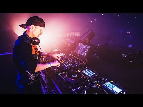 THOMAS COASTLINE - TRANSMISSION PRAGUE 2017