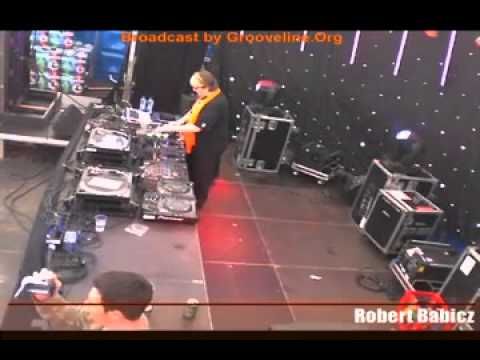 Robert Babicz ::: Music Republic June 18th 2012 :::  Grooveline